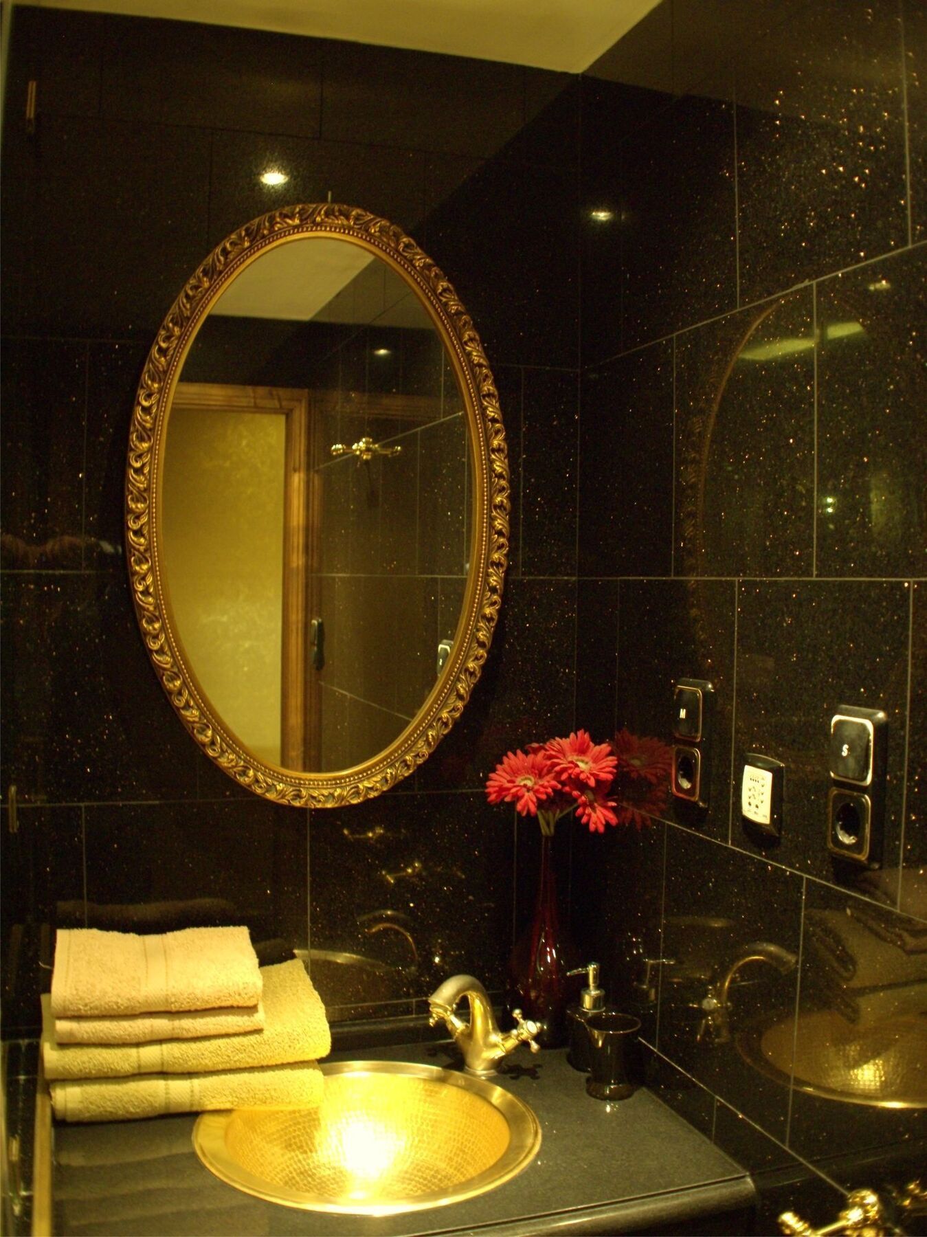 Budapest Hotel Apartments 4*