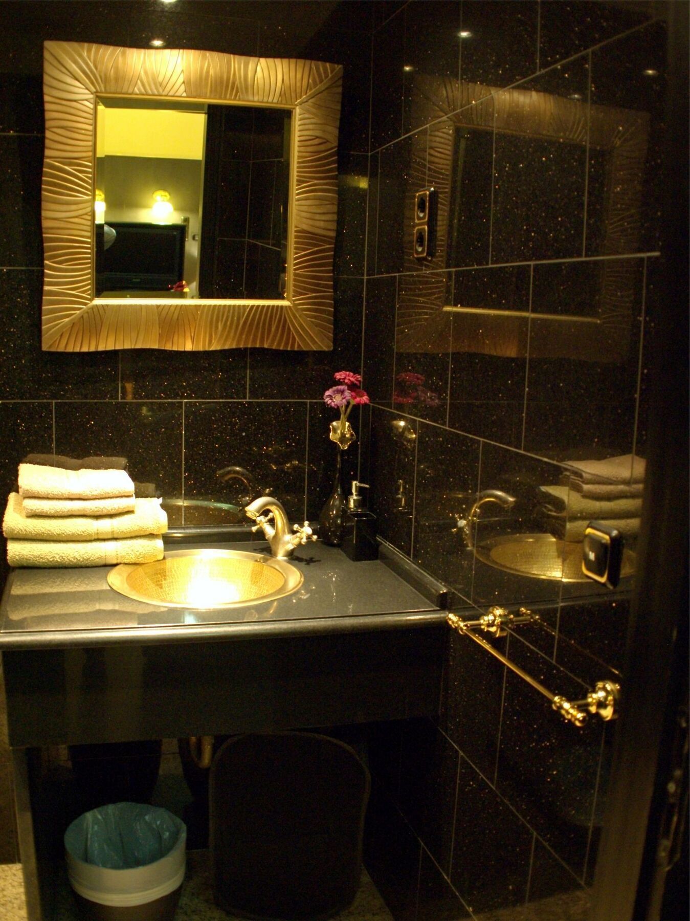 Budapest Hotel Apartments 4*